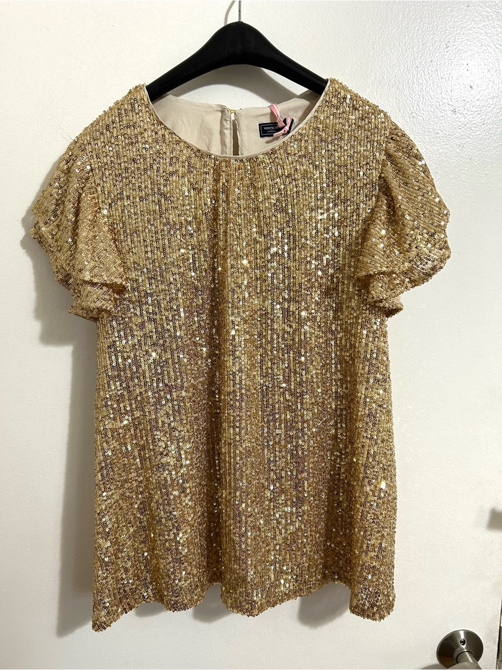 NWT Women’s Vineyard Vines Annabella Gold Sequin Top, size Large